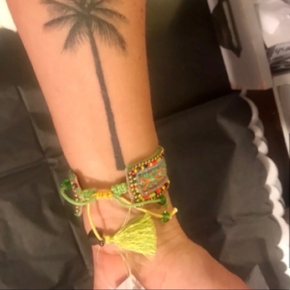 Multicolor Beaded Bracelet. - Picture 4 of 7